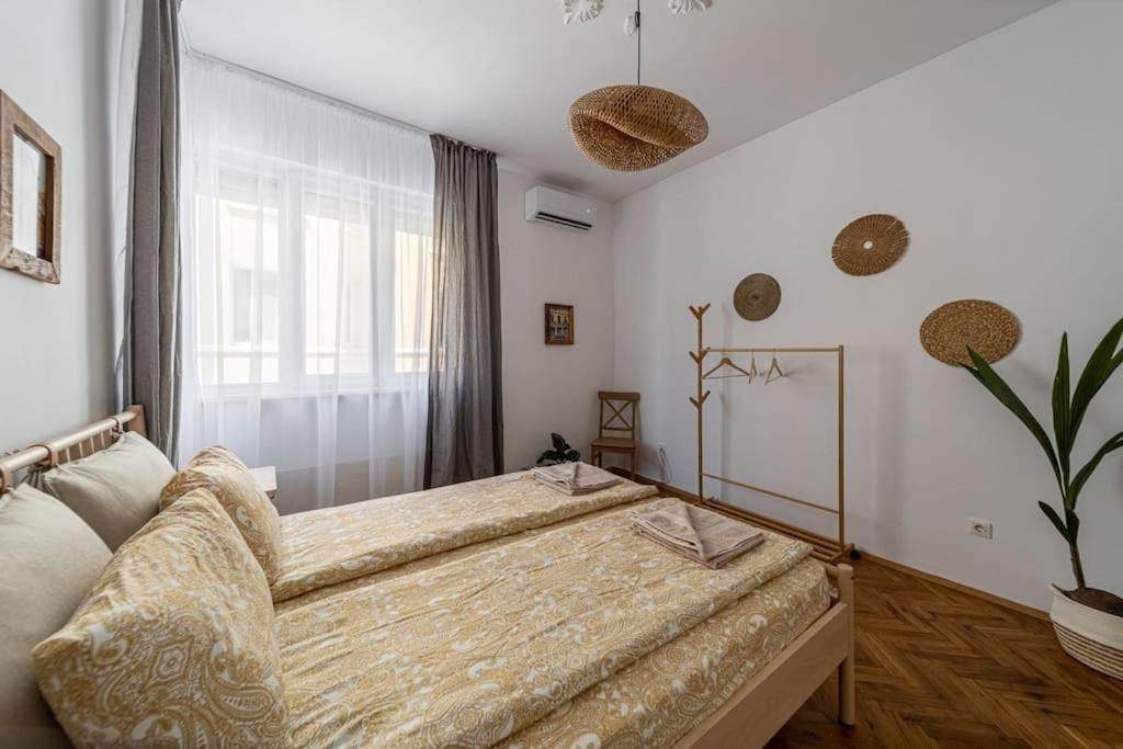 Bohohome 2 Next To The Main Street Sofia Ngoại thất bức ảnh